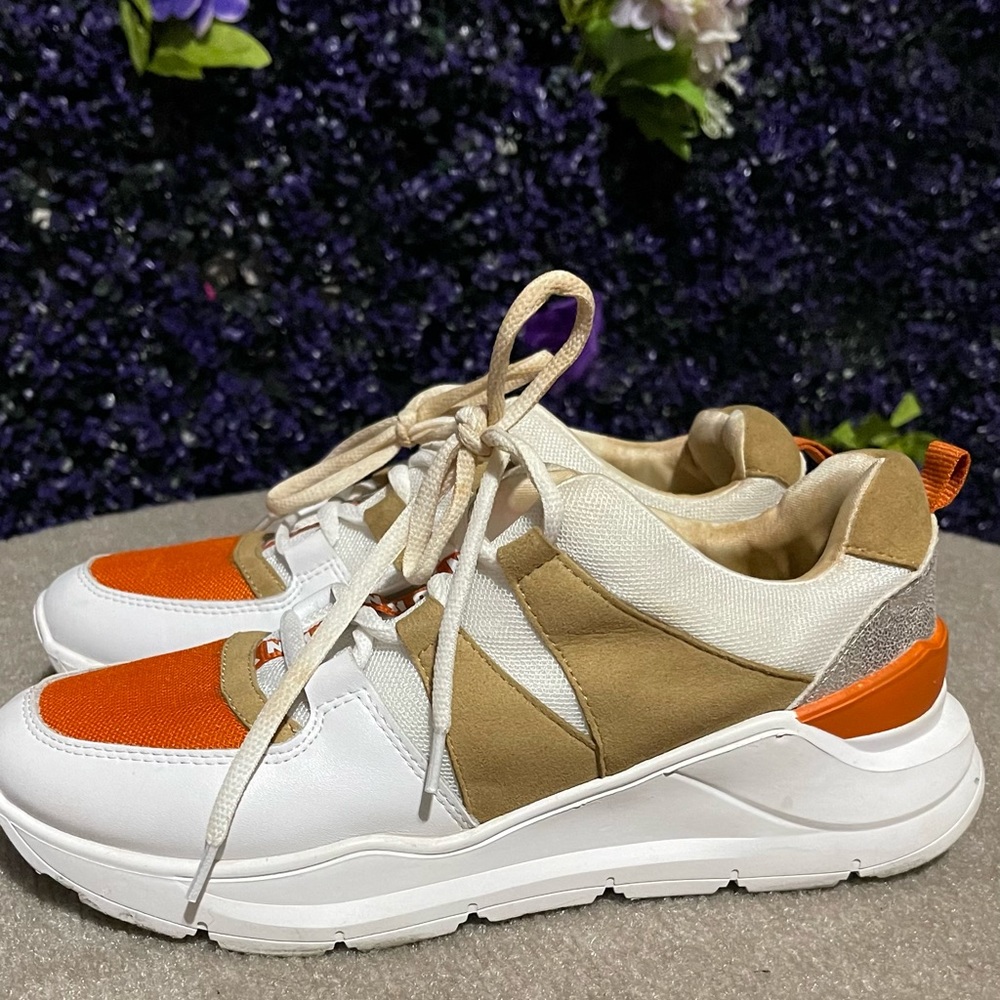 DKNY chunky sneakers Sz 10